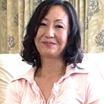 上品な五十路マダムがTバックで初撮り！潮吹き濃厚マン汁垂れ流す！池田喜代子